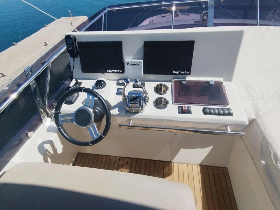 Prestige 590 usata in vendita