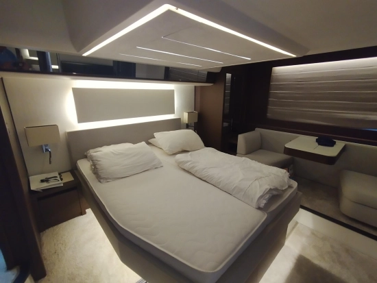 Prestige 590 usata in vendita