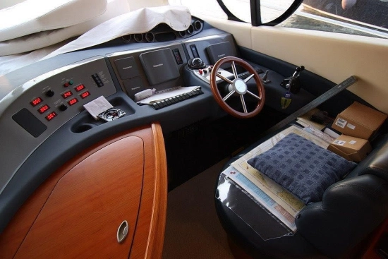 Azimut 50 usado à venda