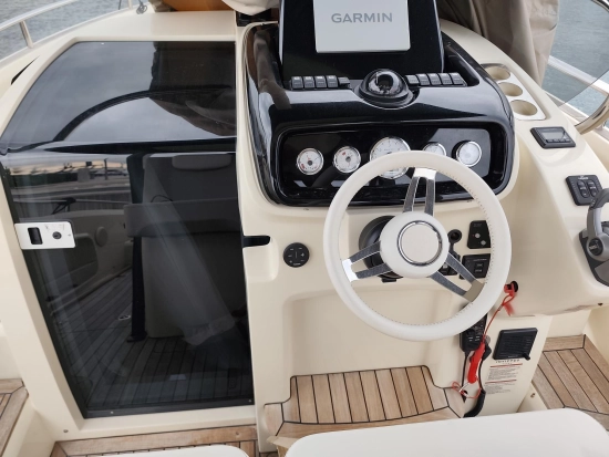 Invictus Yacht GT280 usata in vendita