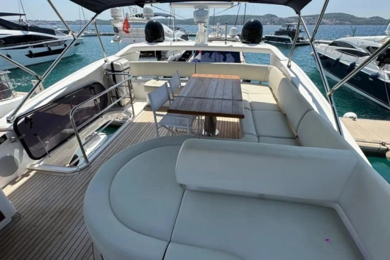Sunseeker Manhattan 66 usado à venda