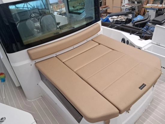 Axopar 28 Cabin usado à venda
