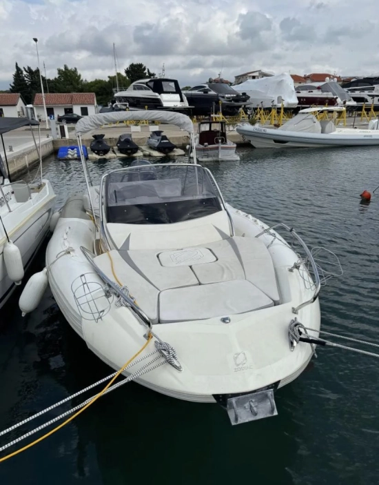 Zodiac NZO 700 Cabin de segunda mano en venta