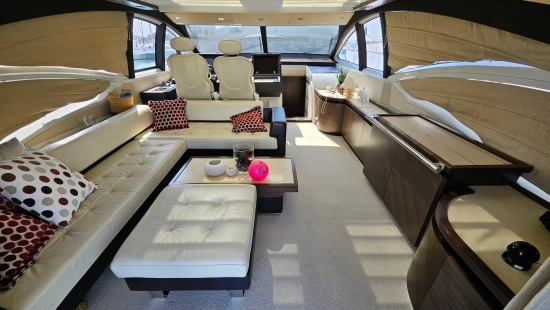 Azimut 62S usado à venda