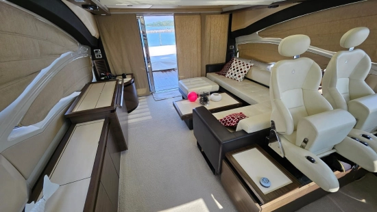 Azimut 62S usado à venda