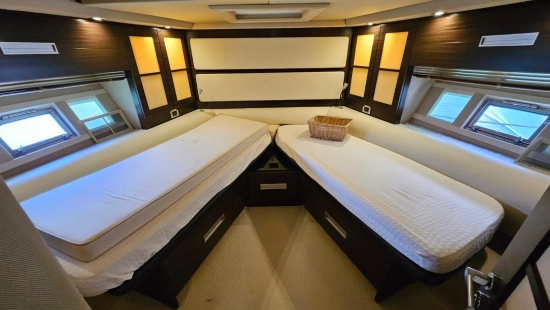 Azimut 62S usado à venda