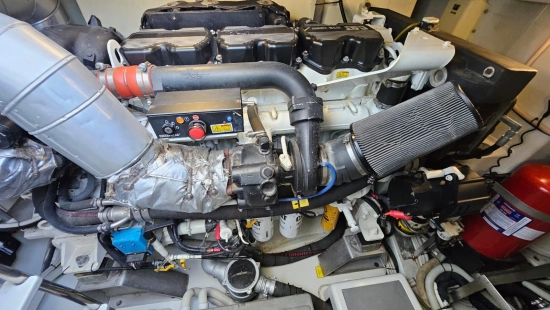 Azimut 62S usado à venda