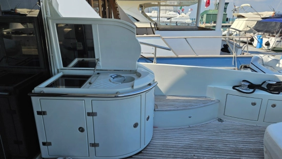 Azimut 62S usado à venda