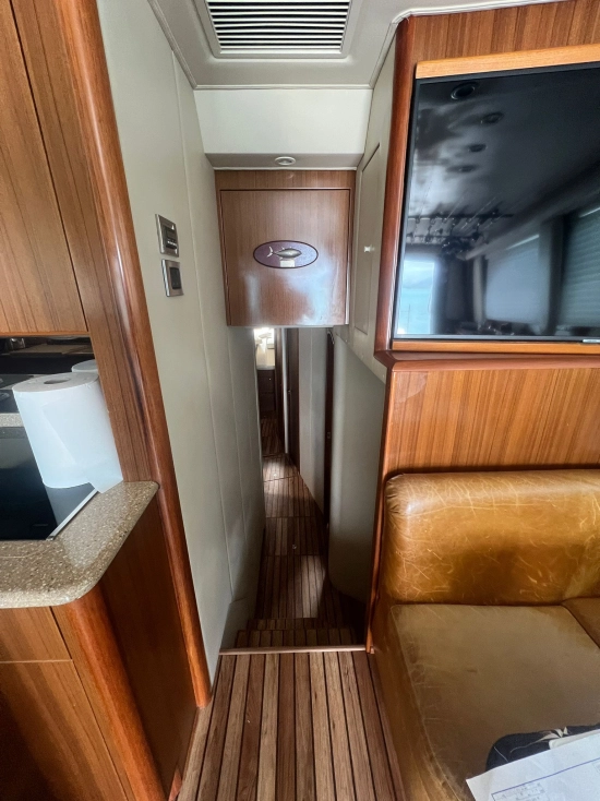 Viking Yachts 52 Convertible usata in vendita