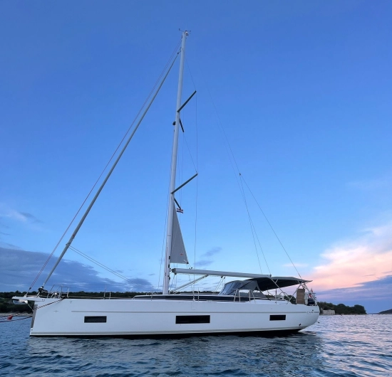 Bavaria Yachts 45 Style usado à venda