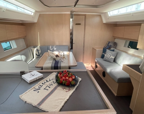 Bavaria Yachts 45 Style usado à venda