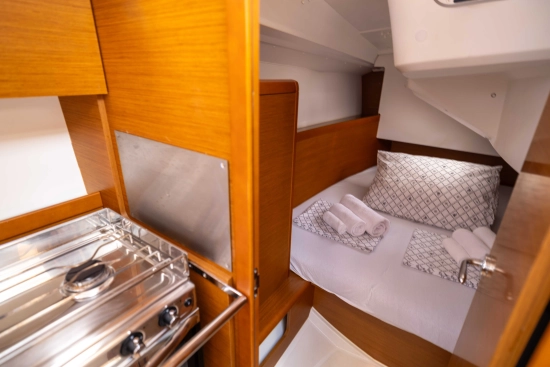 Jeanneau Sun Odyssey 349 usado à venda