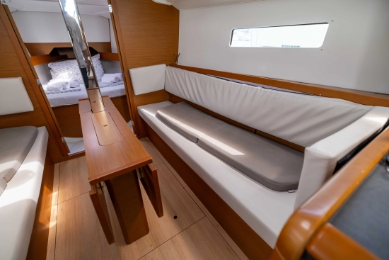 Jeanneau Sun Odyssey 349 usado à venda