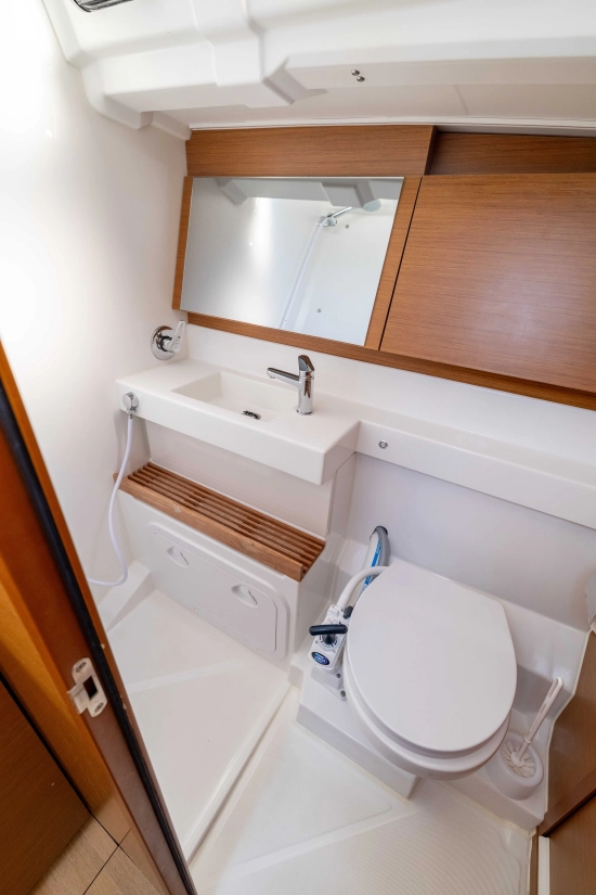 Jeanneau Sun Odyssey 380 usado à venda