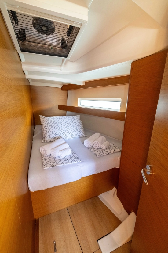 Jeanneau Sun Odyssey 440 usado à venda