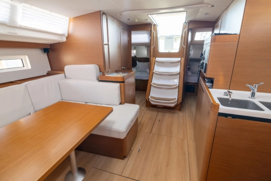 Jeanneau Sun Odyssey 490 usado à venda