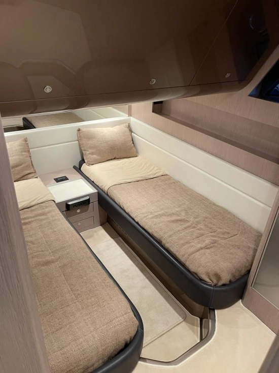 Riva Rivale 52 de segunda mano en venta