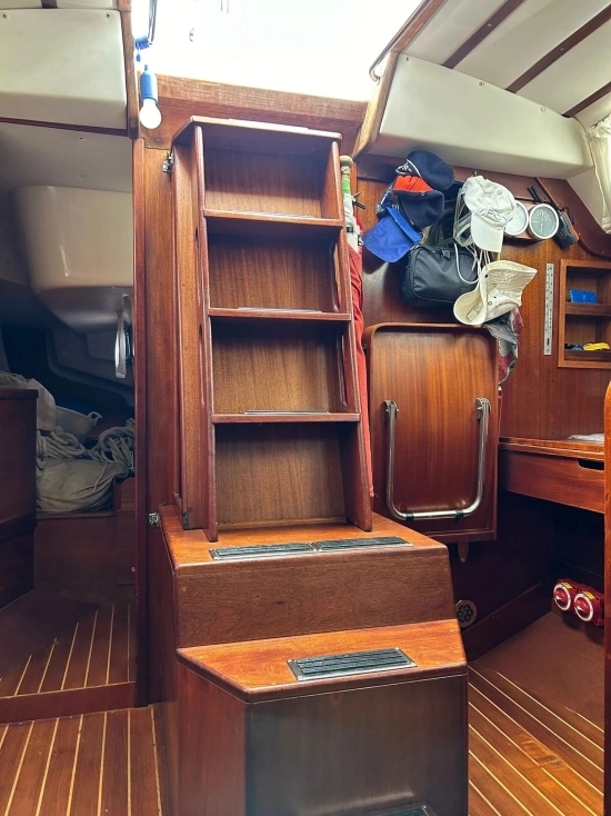 Sweden Yachts C41 usado à venda
