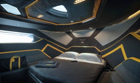 Tecnomar Lamborghini 63 usata in vendita