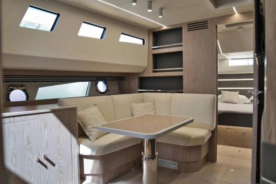Cayman Yachts 540 WA de segunda mano en venta