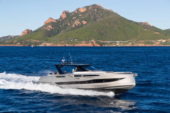 Cayman Yachts 540 WA de segunda mano en venta