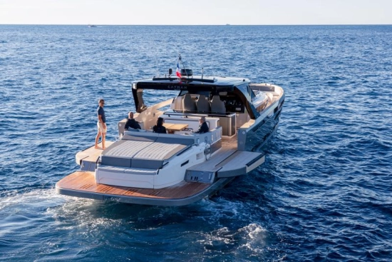 Cayman Yachts 540 WA de segunda mano en venta