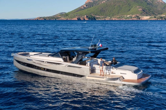 Cayman Yachts 540 WA de segunda mano en venta