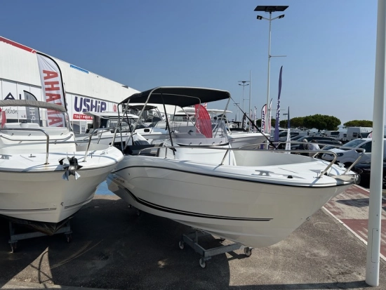 Jeanneau Cap Camarat 6.5 CC 3 nuevo en venta