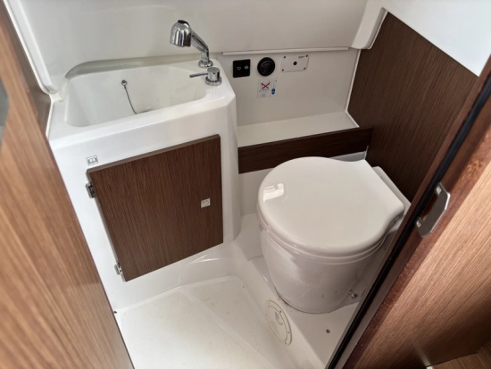 Jeanneau Cap Camarat 9.0 CC de segunda mano en venta