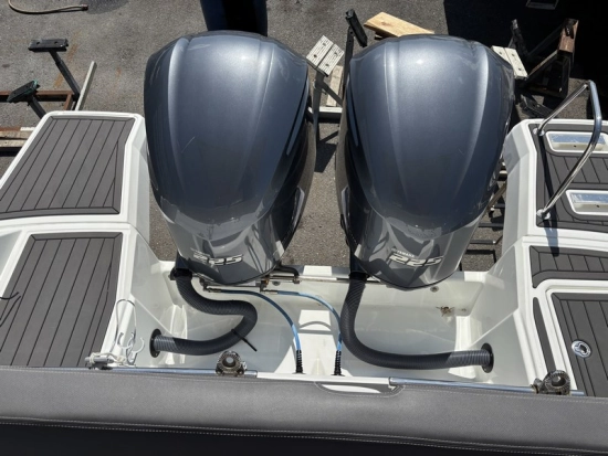 Jeanneau Cap Camarat 9.0 CC de segunda mano en venta