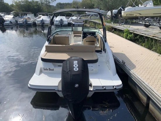 Sea Ray SPX 210 O B usado à venda