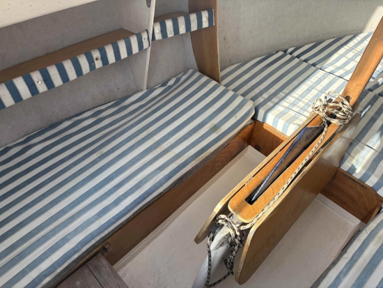 B2 Marine BLUE DJINN usata in vendita