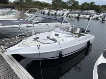 B2 Marine CAP FERRET 572 OPEN usado à venda