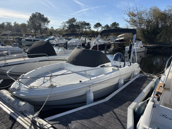 Jeanneau Cap Camarat 5.5 Serie 2 WA usata in vendita
