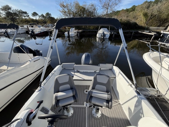 Jeanneau Cap Camarat 5.5 Serie 2 WA usata in vendita