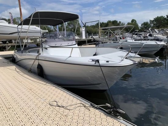 Jeanneau Cap Camarat 6.5 CC 3 de segunda mano en venta