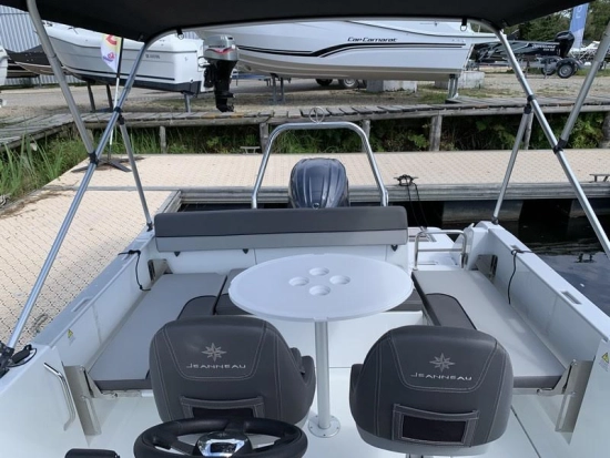 Jeanneau Cap Camarat 6.5 CC 3 de segunda mano en venta