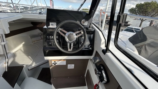 Jeanneau Merry Fisher 795 S2 novos à venda