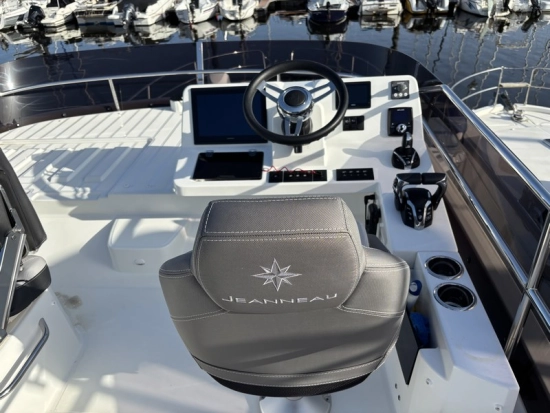 Jeanneau Merry Fisher 1295 FLY usata in vendita