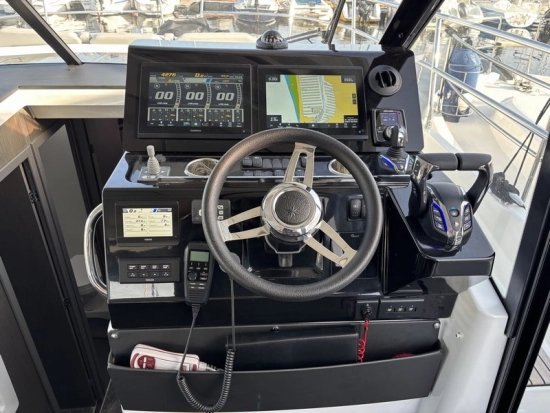 Jeanneau Merry Fisher 1295 FLY usata in vendita