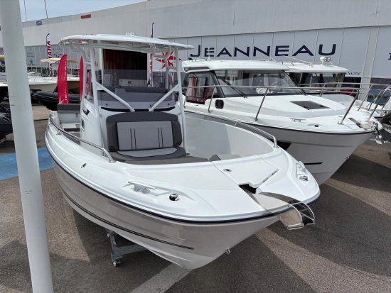 Jeanneau Cap Camarat 7.5 CC 3 nuova in vendita