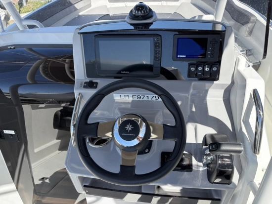Jeanneau Cap Camarat 6.5 CC 3 usata in vendita