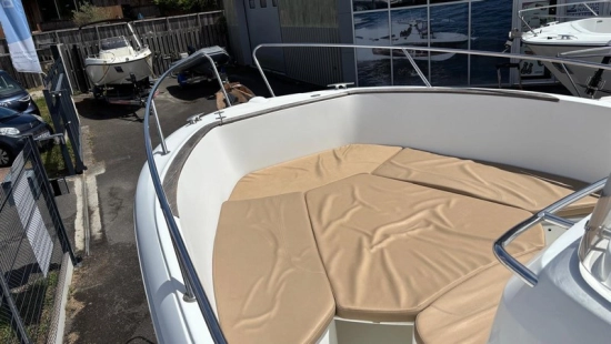 Jeanneau Cap Camarat 7.5 CC usata in vendita