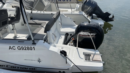 Jeanneau Cap Camarat 6.5 CC 3 de segunda mano en venta