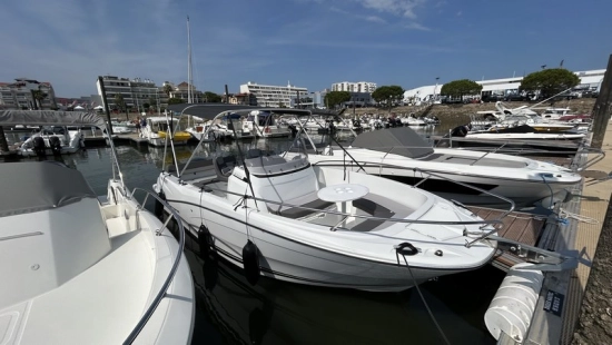 Jeanneau Cap Camarat 6.5 CC 3 de segunda mano en venta