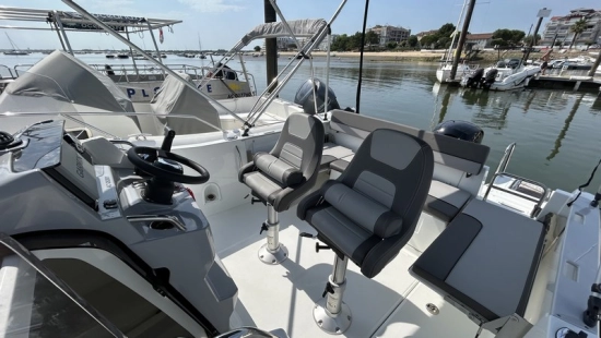 Jeanneau Cap Camarat 6.5 CC 3 de segunda mano en venta