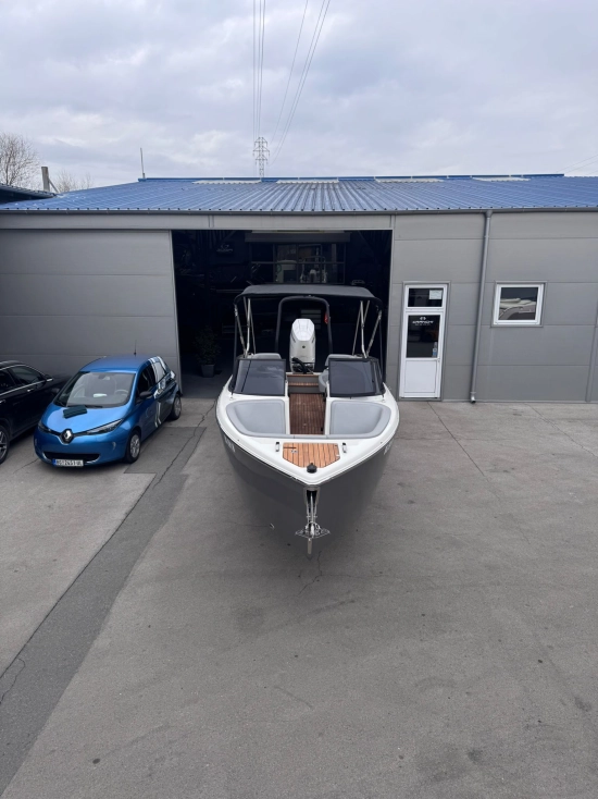 Cranchi E26 Rider nuova in vendita
