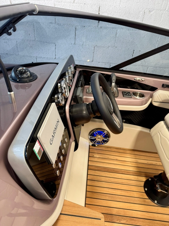 Cranchi E26 Classic nuova in vendita
