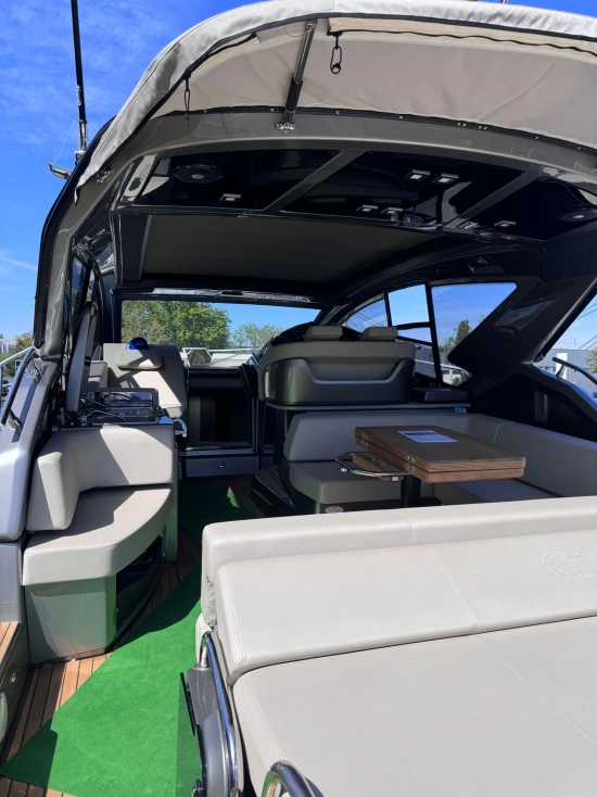 Cranchi M44 HT usata in vendita