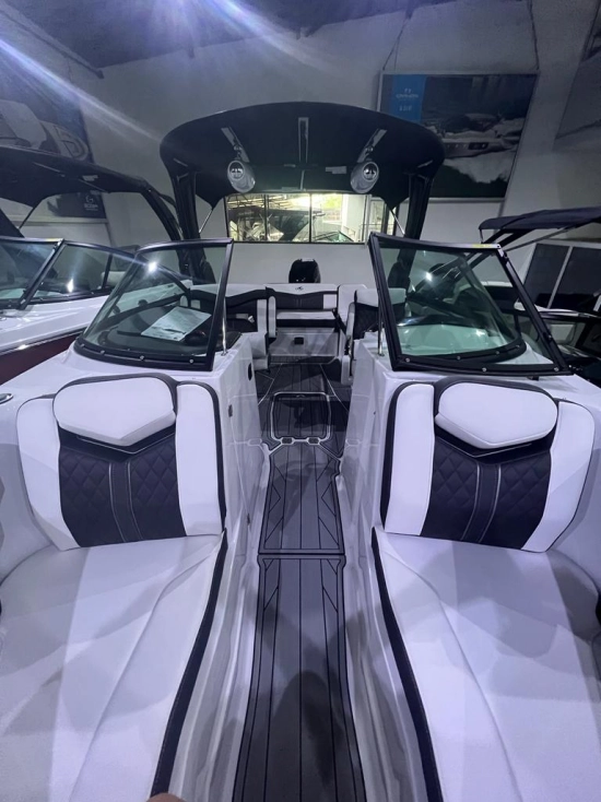 Monterey 255ss novos à venda